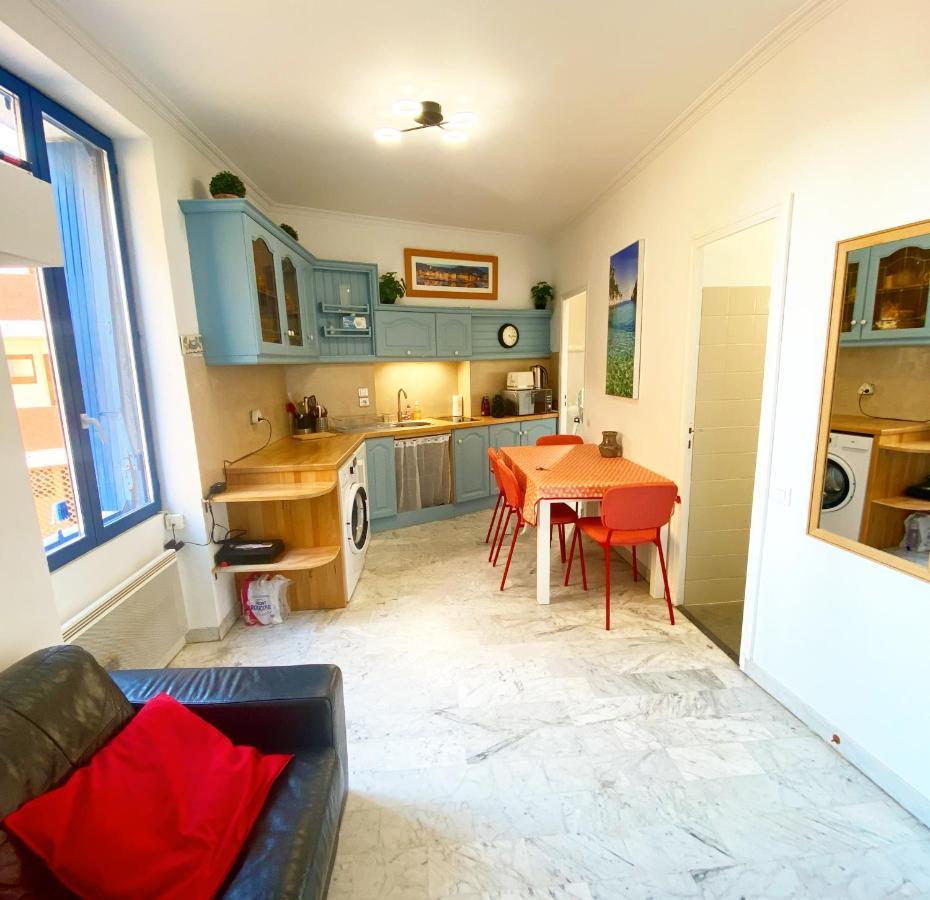 Ferienwohnung Au Coeur De Cassis Exterior foto