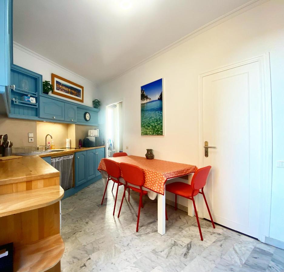 Ferienwohnung Au Coeur De Cassis Exterior foto